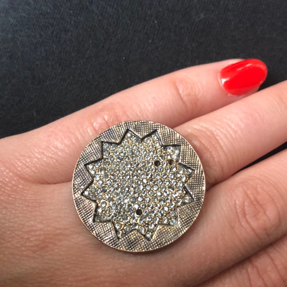 House of Harlow ring